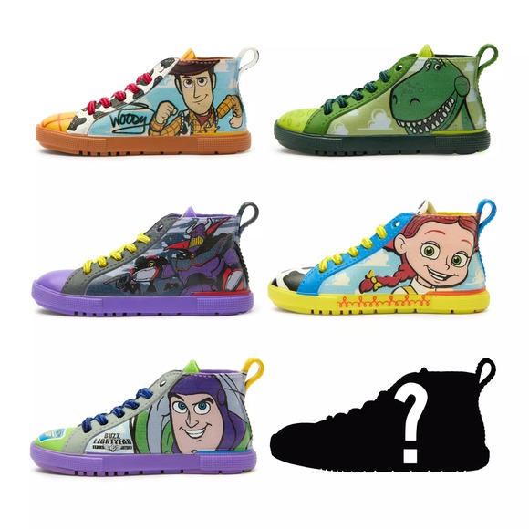 DISNEY PARKS / PIXAR SERIES 6 / LACERS SHOE  BLIND MYSTERY BOX/NEW & SEALED - Picture 3 of 6